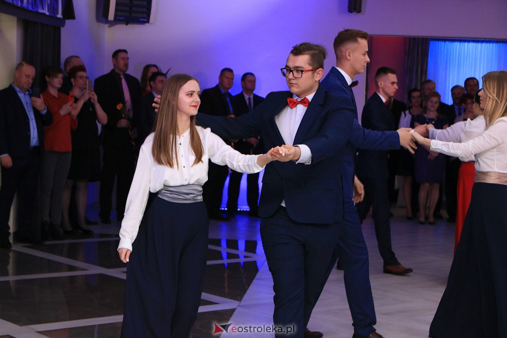 Studniówka 2020 w ZSZ nr 1 [18.01.2020] - zdjęcie #355 - eOstroleka.pl