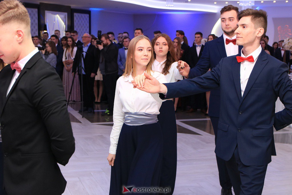 Studniówka 2020 w ZSZ nr 1 [18.01.2020] - zdjęcie #342 - eOstroleka.pl
