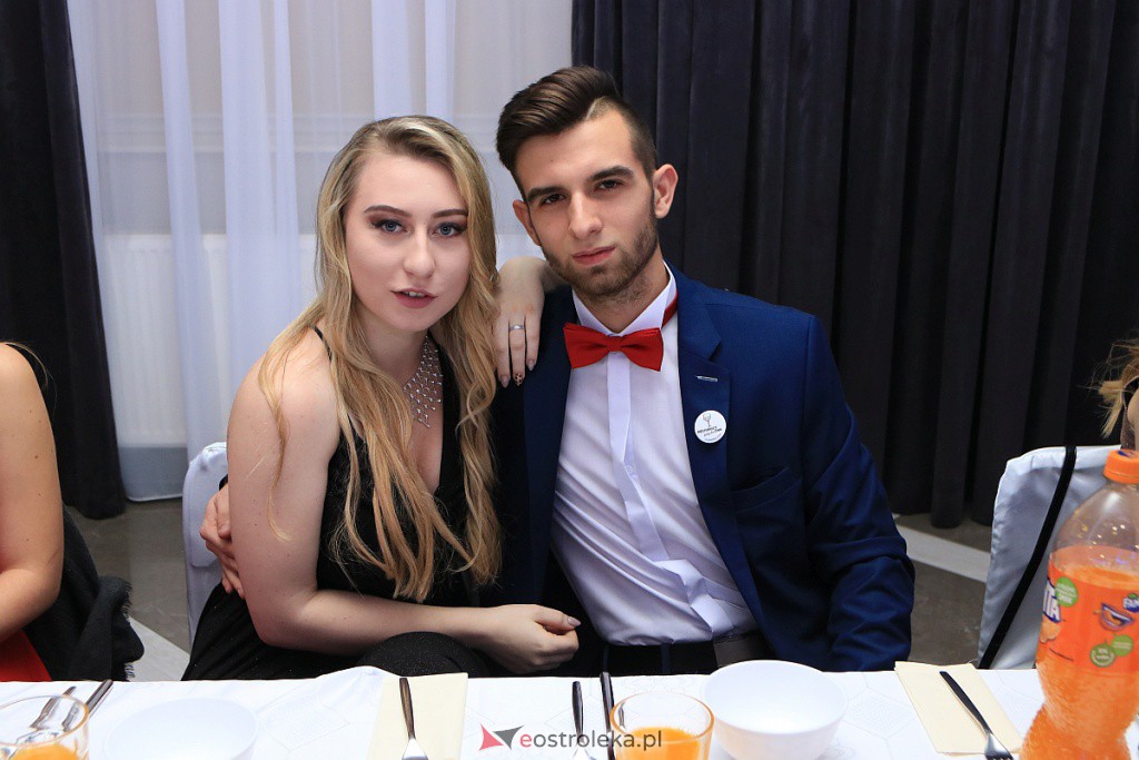 Studniówka 2020 w ZSZ nr 1 [18.01.2020] - zdjęcie #335 - eOstroleka.pl