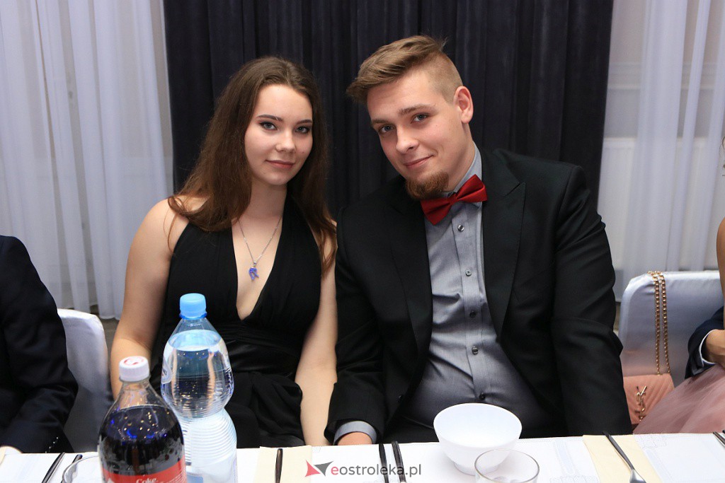 Studniówka 2020 w ZSZ nr 1 [18.01.2020] - zdjęcie #330 - eOstroleka.pl