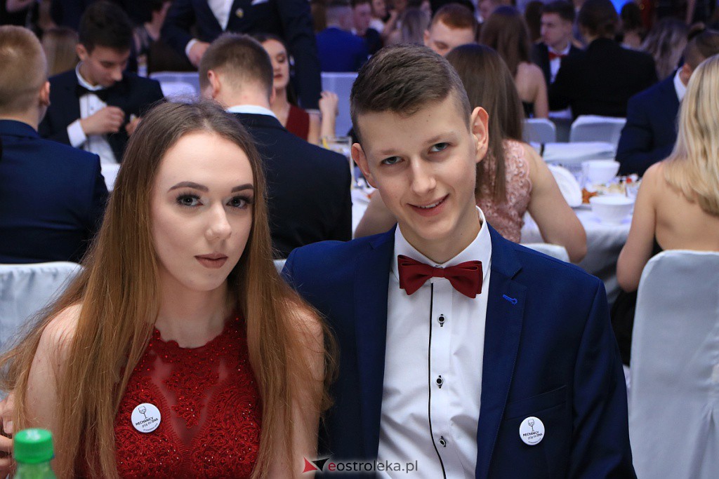 Studniówka 2020 w ZSZ nr 1 [18.01.2020] - zdjęcie #316 - eOstroleka.pl
