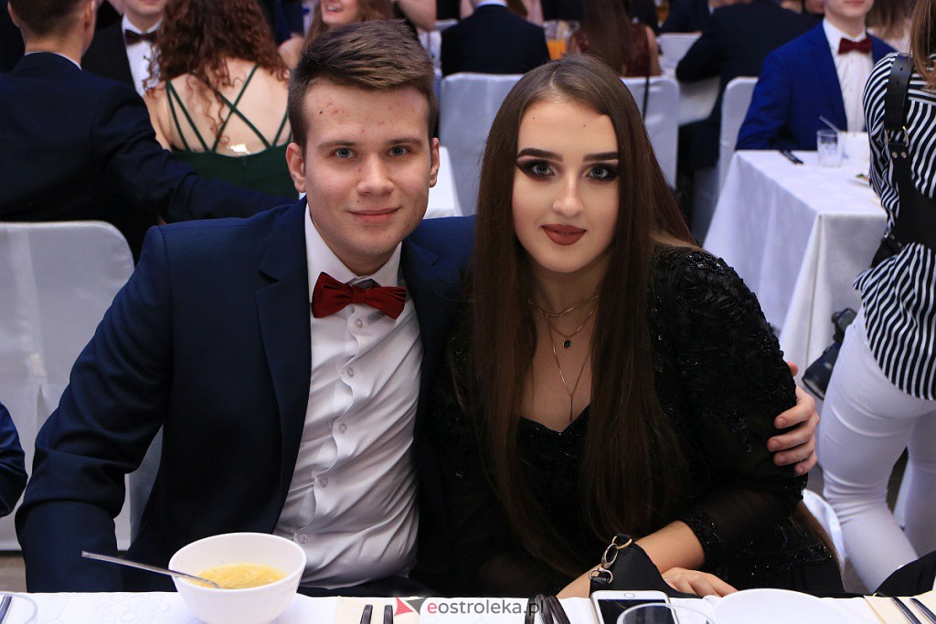 Studniówka 2020 w ZSZ nr 1 [18.01.2020] - zdjęcie #276 - eOstroleka.pl