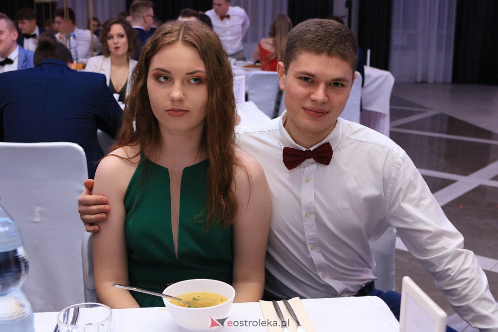 Studniówka 2020 w ZSZ nr 1 [18.01.2020] - zdjęcie #272 - eOstroleka.pl