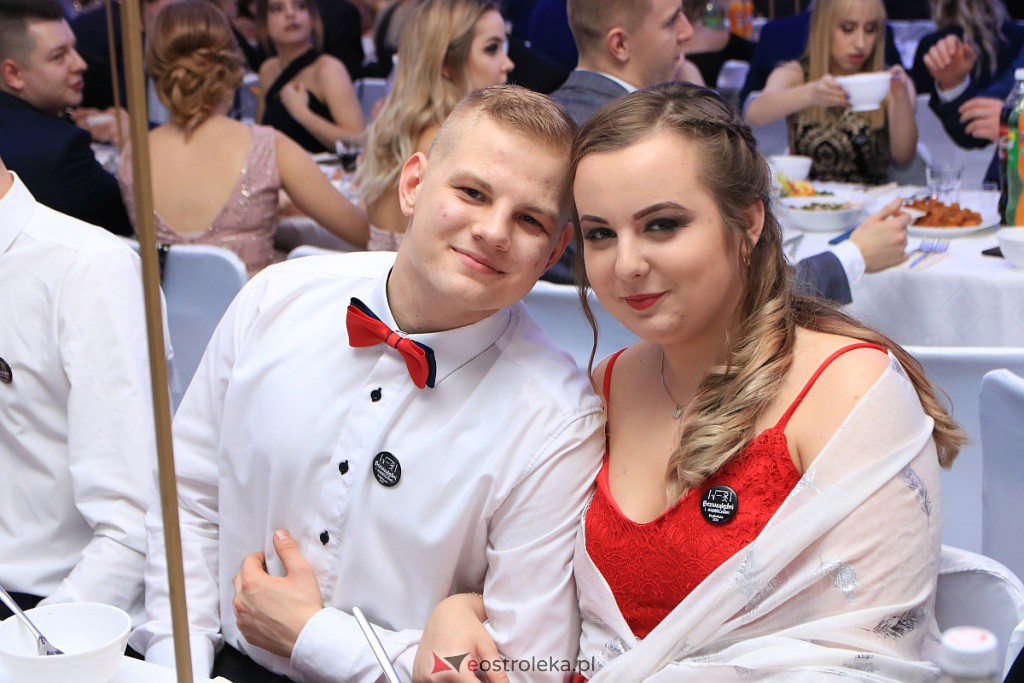 Studniówka 2020 w ZSZ nr 1 [18.01.2020] - zdjęcie #267 - eOstroleka.pl