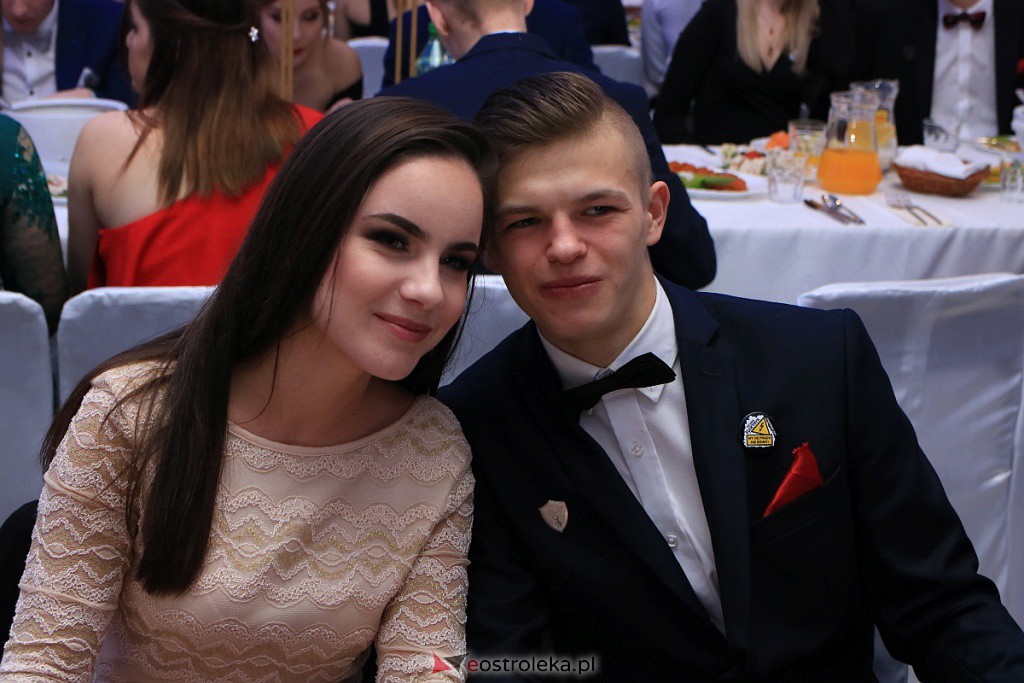 Studniówka 2020 w ZSZ nr 1 [18.01.2020] - zdjęcie #234 - eOstroleka.pl