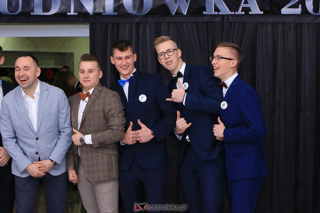 Studniówka 2020 w ZSZ nr 1 [18.01.2020] - zdjęcie #198 - eOstroleka.pl