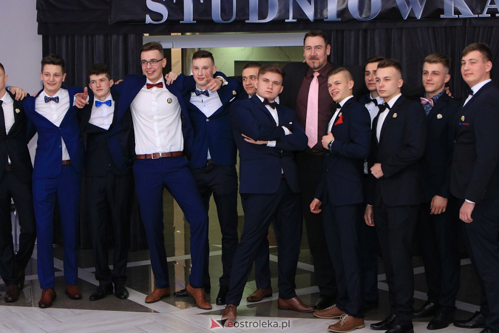 Studniówka 2020 w ZSZ nr 1 [18.01.2020] - zdjęcie #189 - eOstroleka.pl