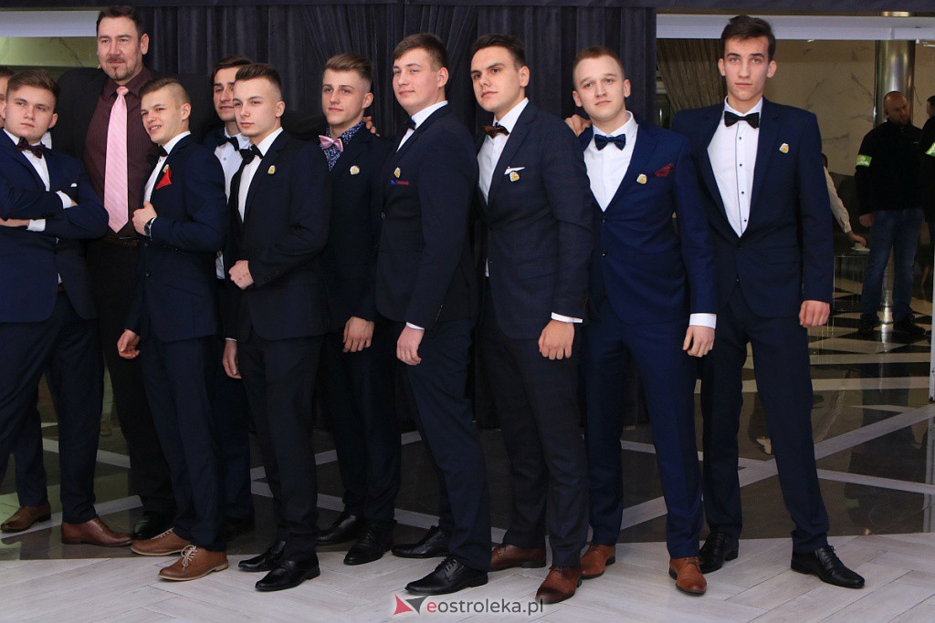 Studniówka 2020 w ZSZ nr 1 [18.01.2020] - zdjęcie #188 - eOstroleka.pl