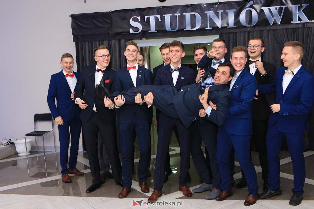 Studniówka 2020 w ZSZ nr 1 [18.01.2020] - zdjęcie #174 - eOstroleka.pl