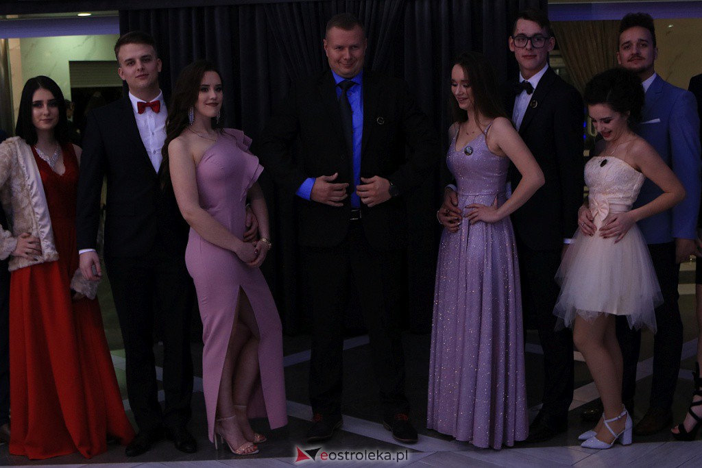 Studniówka 2020 w ZSZ nr 1 [18.01.2020] - zdjęcie #169 - eOstroleka.pl