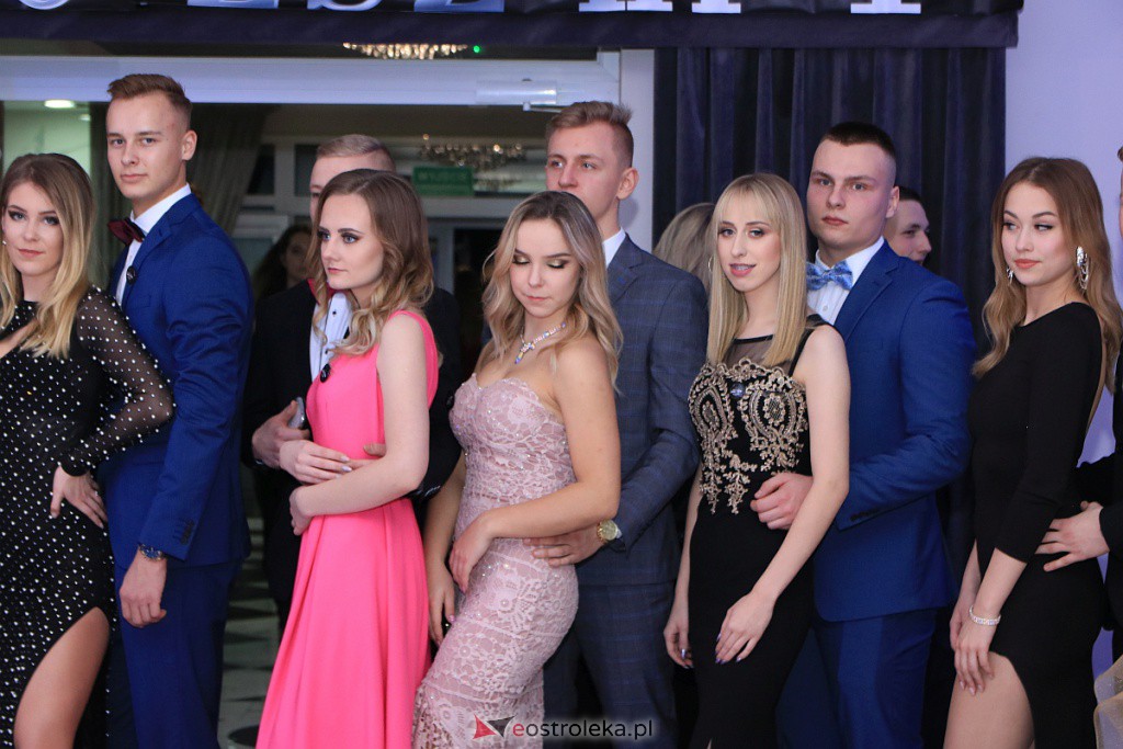 Studniówka 2020 w ZSZ nr 1 [18.01.2020] - zdjęcie #158 - eOstroleka.pl