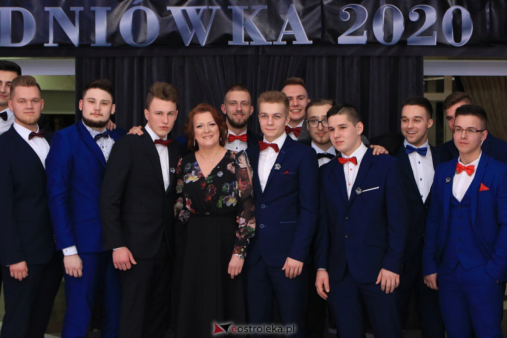 Studniówka 2020 w ZSZ nr 1 [18.01.2020] - zdjęcie #125 - eOstroleka.pl