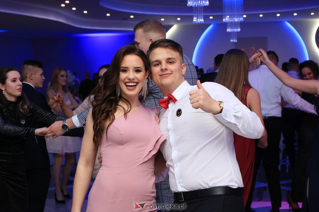 Studniówka 2020 w ZSZ nr 1 [18.01.2020] - zdjęcie #117 - eOstroleka.pl