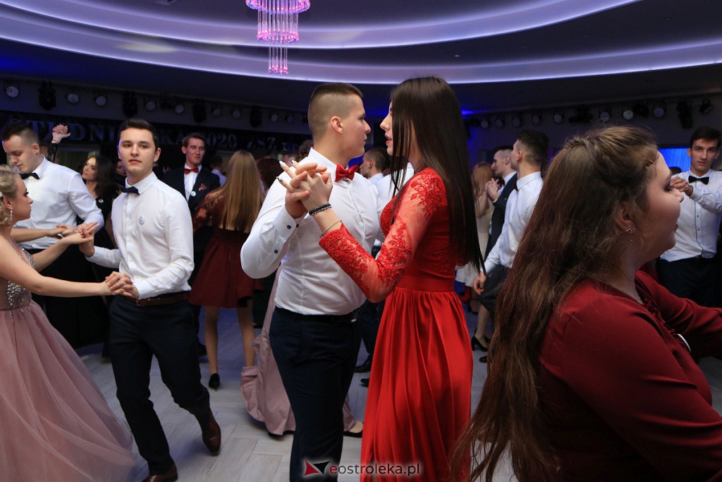 Studniówka 2020 w ZSZ nr 1 [18.01.2020] - zdjęcie #101 - eOstroleka.pl