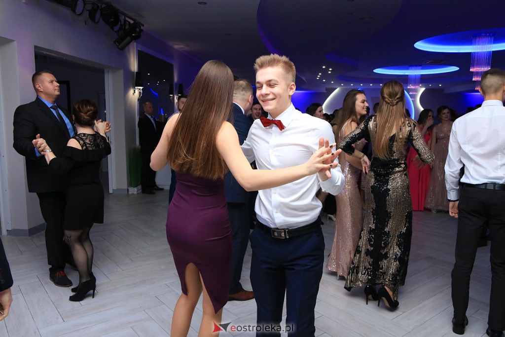 Studniówka 2020 w ZSZ nr 1 [18.01.2020] - zdjęcie #92 - eOstroleka.pl