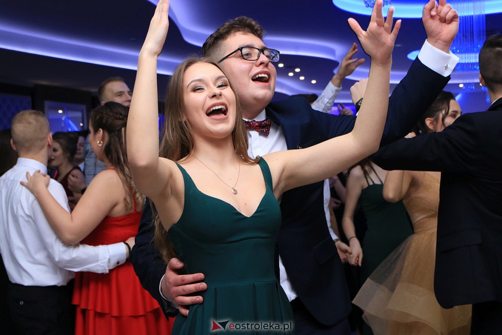 Studniówka 2020 w ZSZ nr 1 [18.01.2020] - zdjęcie #87 - eOstroleka.pl