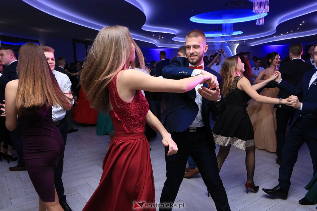 Studniówka 2020 w ZSZ nr 1 [18.01.2020] - zdjęcie #67 - eOstroleka.pl