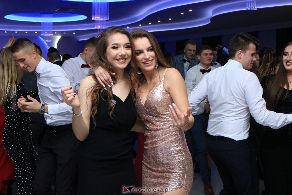 Studniówka 2020 w ZSZ nr 1 [18.01.2020] - zdjęcie #58 - eOstroleka.pl