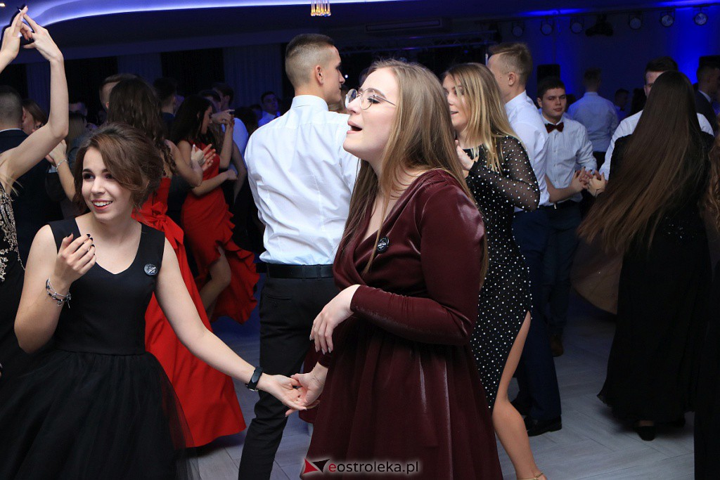 Studniówka 2020 w ZSZ nr 1 [18.01.2020] - zdjęcie #56 - eOstroleka.pl