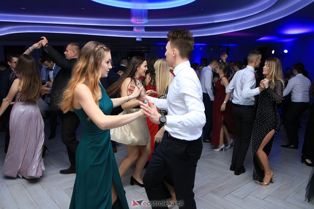 Studniówka 2020 w ZSZ nr 1 [18.01.2020] - zdjęcie #54 - eOstroleka.pl