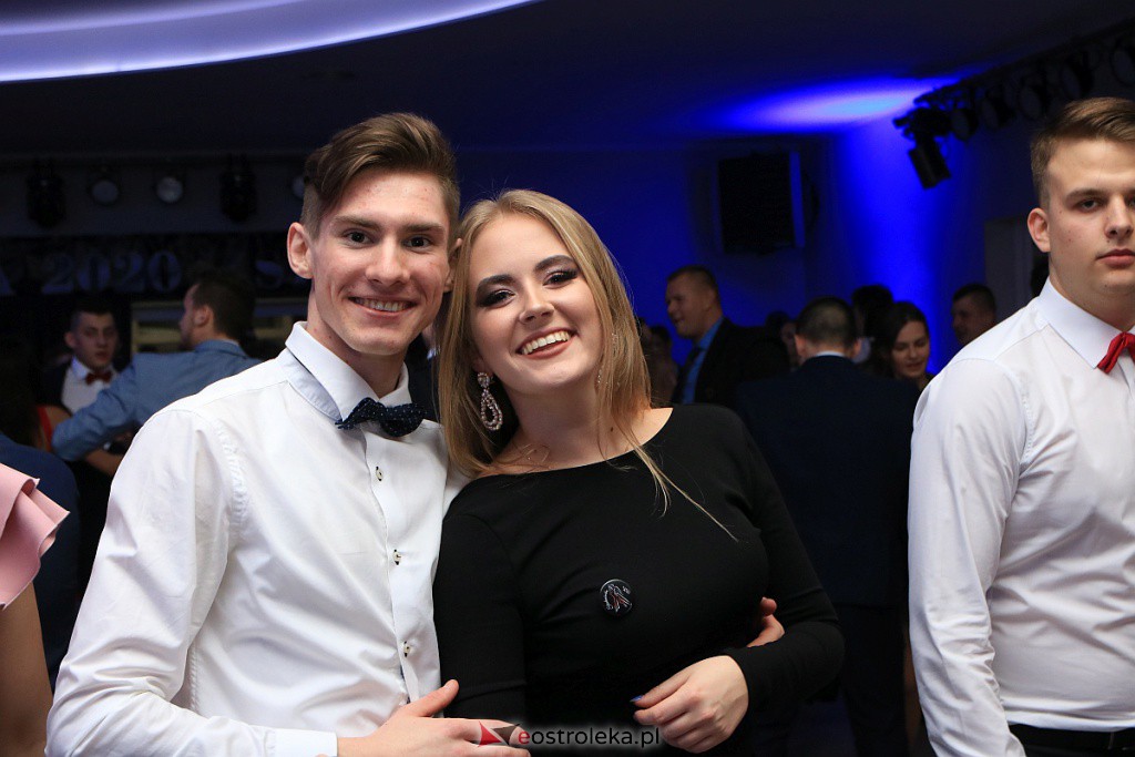 Studniówka 2020 w ZSZ nr 1 [18.01.2020] - zdjęcie #38 - eOstroleka.pl