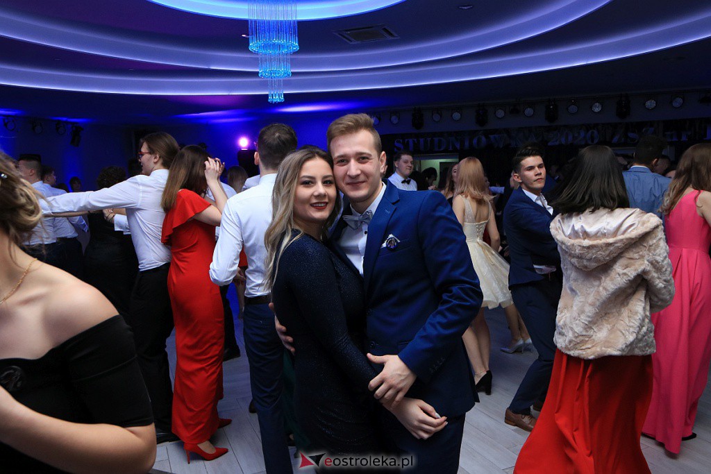 Studniówka 2020 w ZSZ nr 1 [18.01.2020] - zdjęcie #36 - eOstroleka.pl