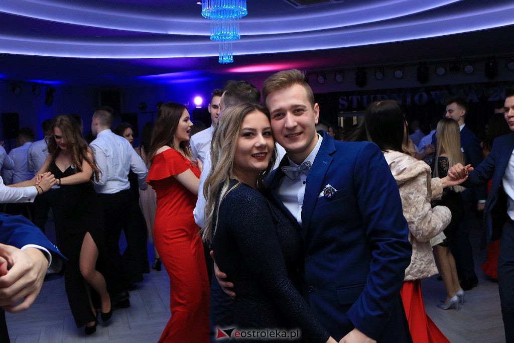 Studniówka 2020 w ZSZ nr 1 [18.01.2020] - zdjęcie #34 - eOstroleka.pl