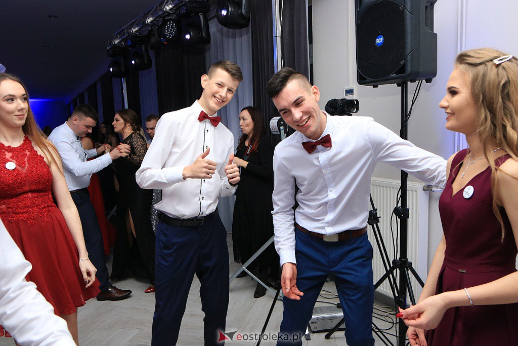 Studniówka 2020 w ZSZ nr 1 [18.01.2020] - zdjęcie #27 - eOstroleka.pl