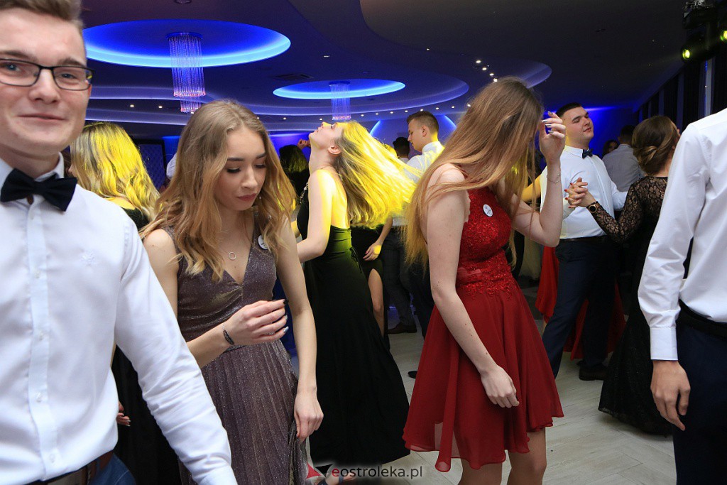 Studniówka 2020 w ZSZ nr 1 [18.01.2020] - zdjęcie #25 - eOstroleka.pl