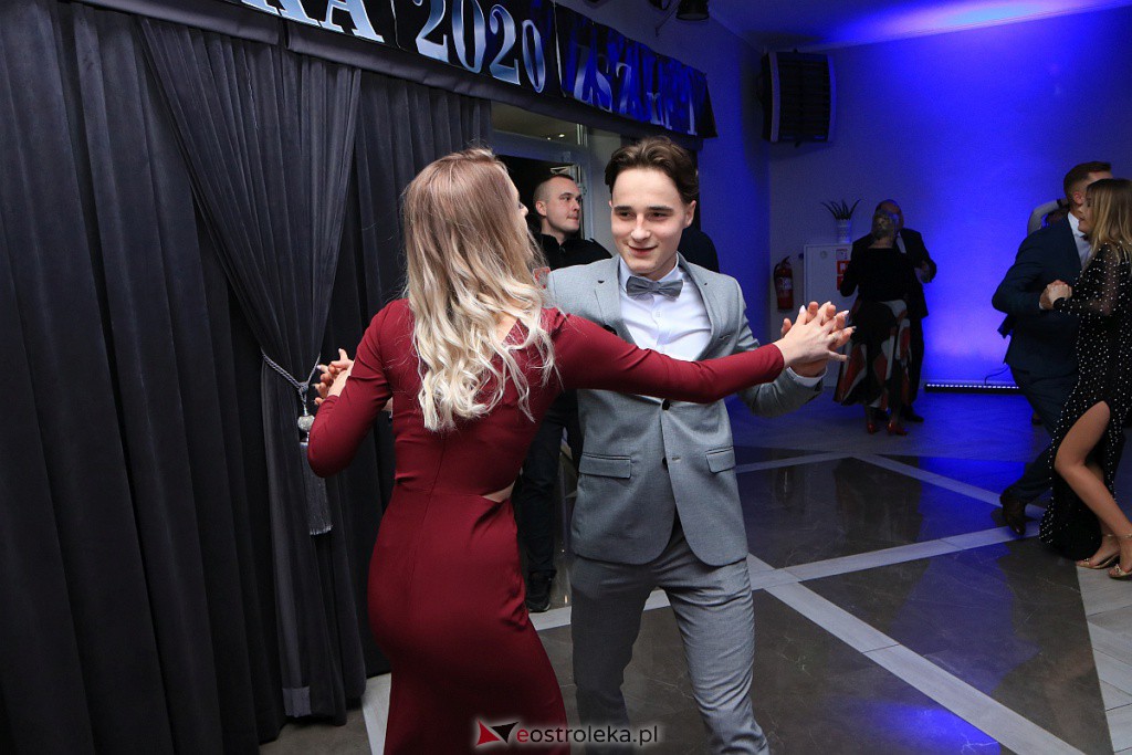 Studniówka 2020 w ZSZ nr 1 [18.01.2020] - zdjęcie #19 - eOstroleka.pl