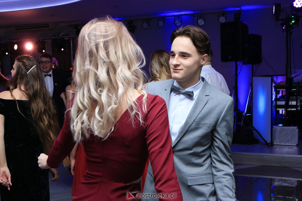 Studniówka 2020 w ZSZ nr 1 [18.01.2020] - zdjęcie #12 - eOstroleka.pl