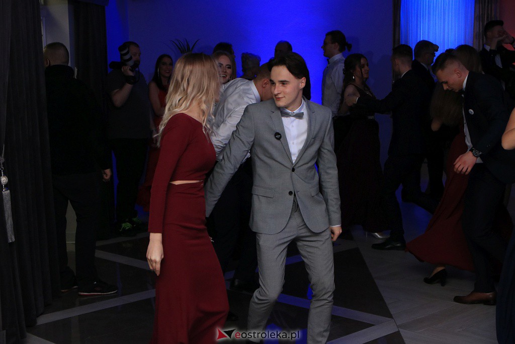 Studniówka 2020 w ZSZ nr 1 [18.01.2020] - zdjęcie #5 - eOstroleka.pl