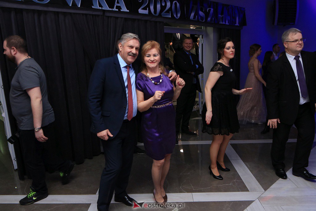 Studniówka 2020 w ZSZ nr 1 [18.01.2020] - zdjęcie #39 - eOstroleka.pl