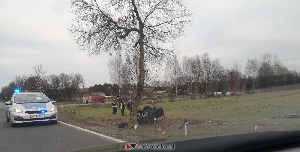 Wypadek w Wolkowych [20.01.2020] - zdjęcie #3 - eOstroleka.pl