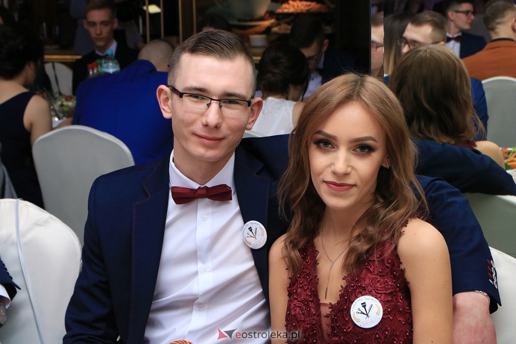Studniówka 2020 w ZSZ nr 2 [25.01.2020] - zdjęcie #236 - eOstroleka.pl