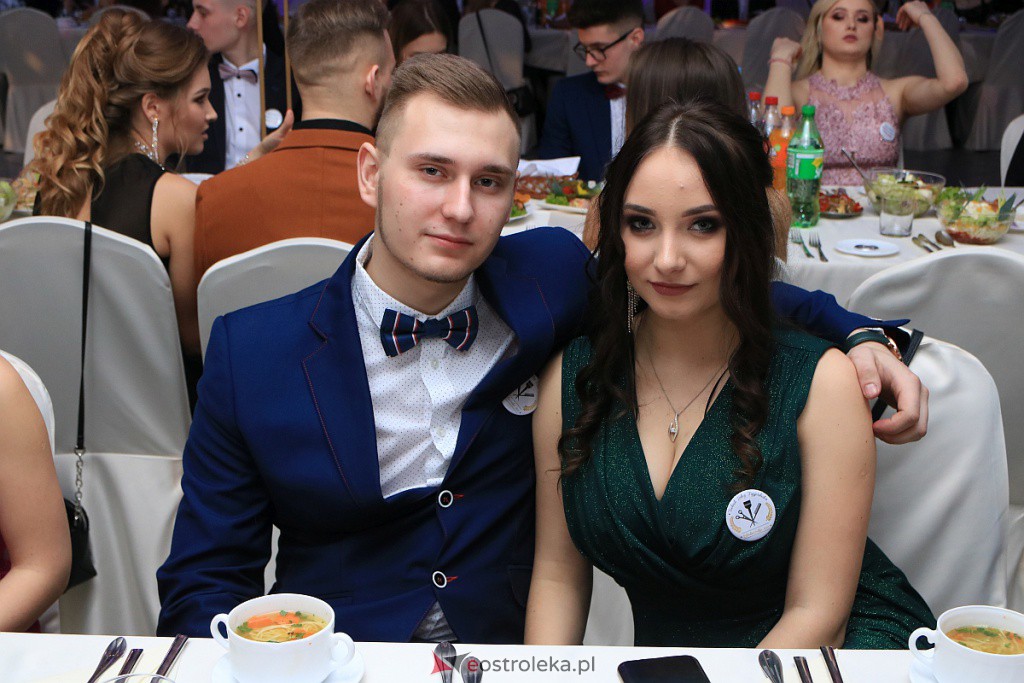 Studniówka 2020 w ZSZ nr 2 [25.01.2020] - zdjęcie #223 - eOstroleka.pl