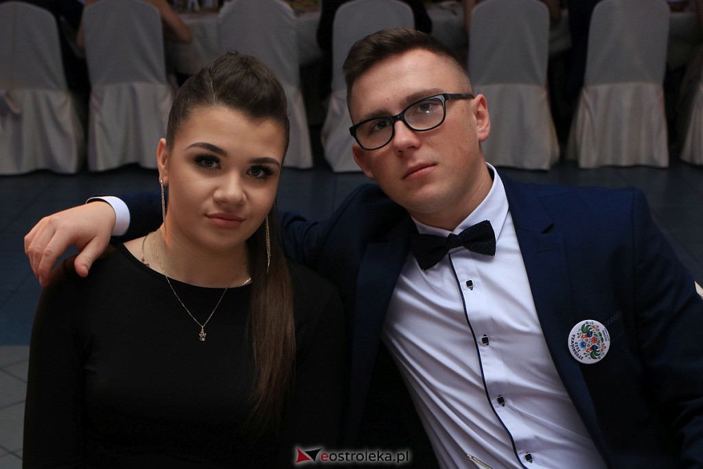 Studniówka 2020 w ZSZ nr 2 [25.01.2020] - zdjęcie #193 - eOstroleka.pl