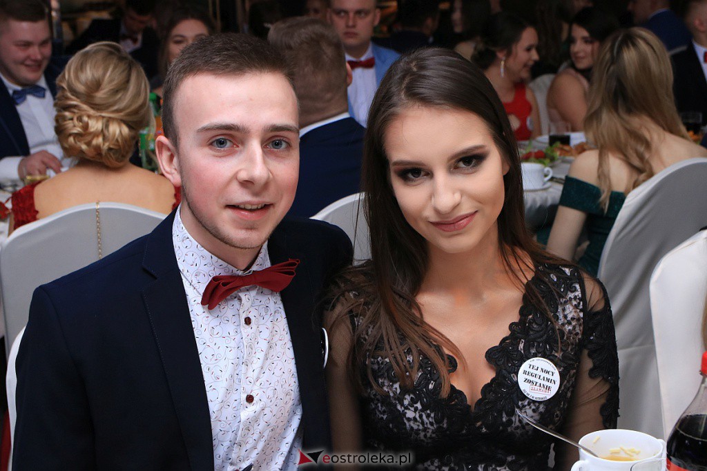 Studniówka 2020 w ZSZ nr 2 [25.01.2020] - zdjęcie #182 - eOstroleka.pl