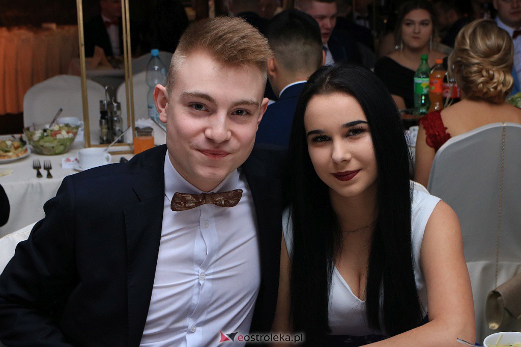 Studniówka 2020 w ZSZ nr 2 [25.01.2020] - zdjęcie #181 - eOstroleka.pl