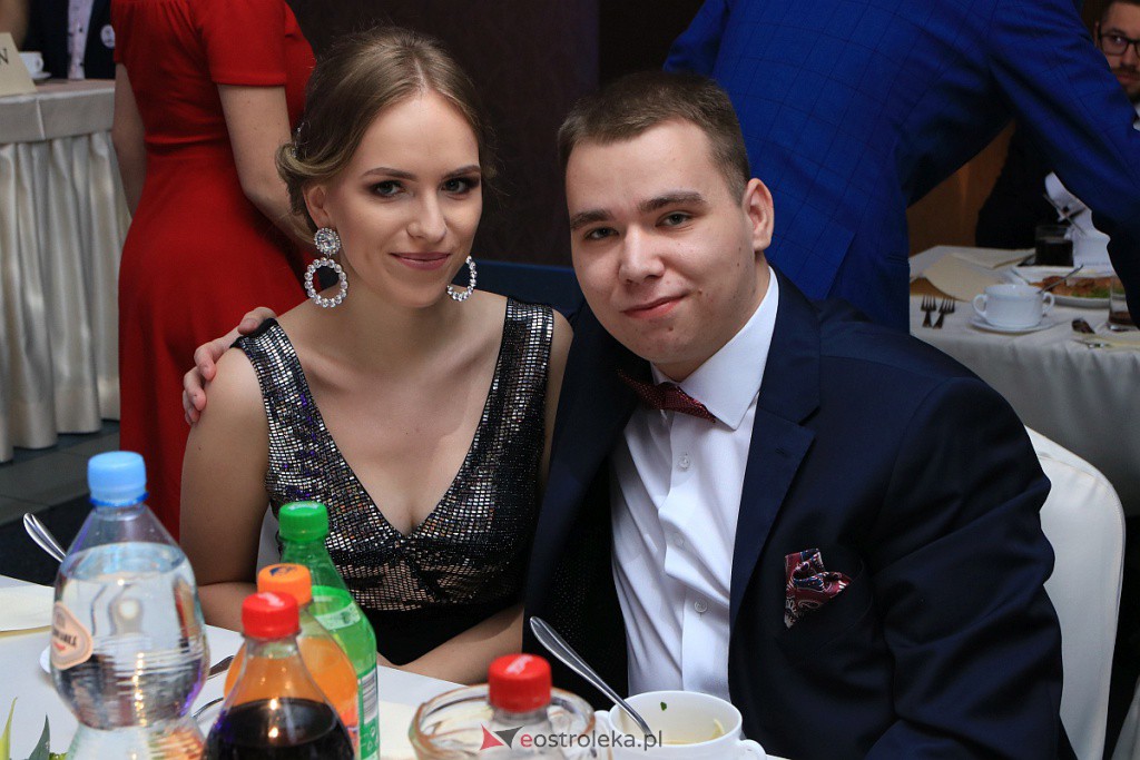 Studniówka 2020 w ZSZ nr 2 [25.01.2020] - zdjęcie #180 - eOstroleka.pl