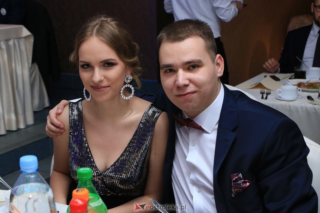 Studniówka 2020 w ZSZ nr 2 [25.01.2020] - zdjęcie #179 - eOstroleka.pl