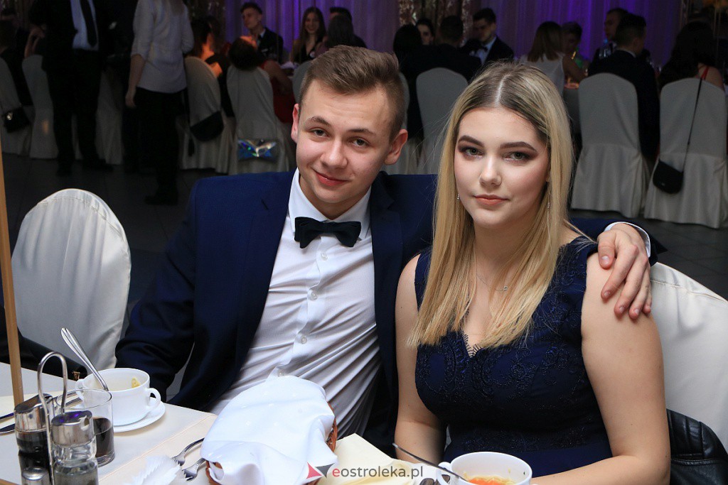 Studniówka 2020 w ZSZ nr 2 [25.01.2020] - zdjęcie #177 - eOstroleka.pl