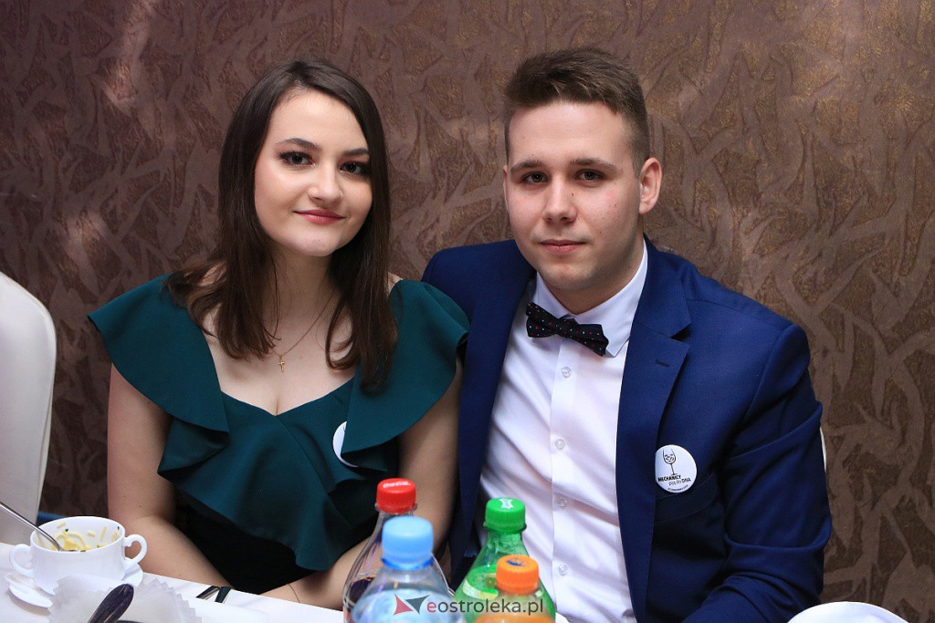 Studniówka 2020 w ZSZ nr 2 [25.01.2020] - zdjęcie #169 - eOstroleka.pl