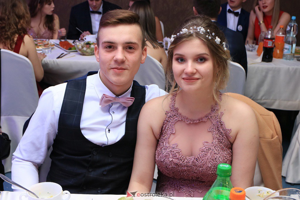 Studniówka 2020 w ZSZ nr 2 [25.01.2020] - zdjęcie #158 - eOstroleka.pl