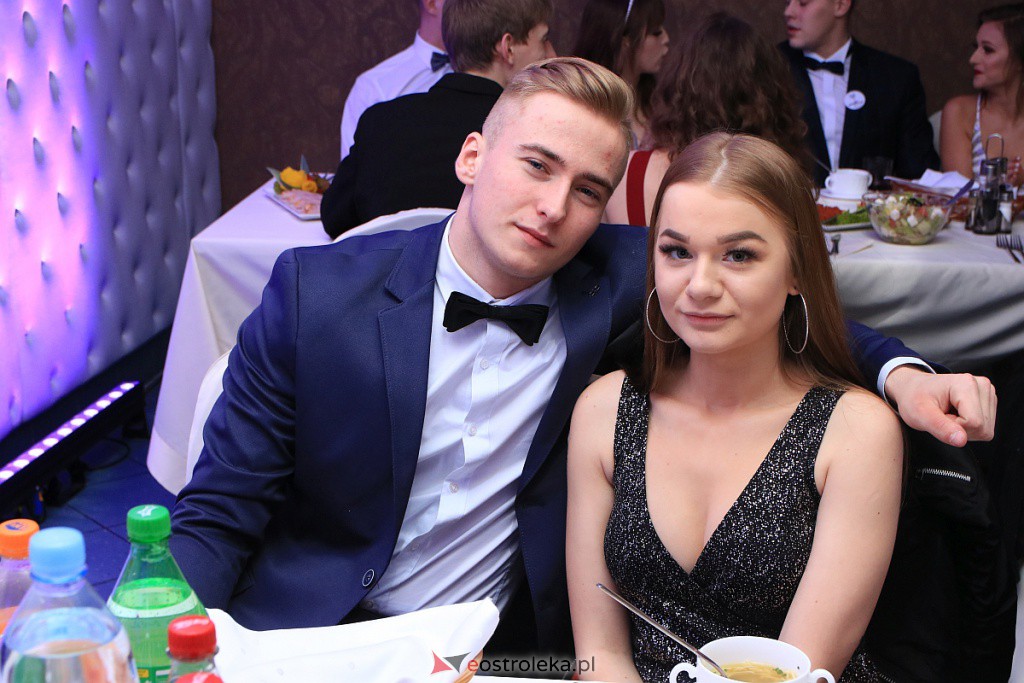 Studniówka 2020 w ZSZ nr 2 [25.01.2020] - zdjęcie #157 - eOstroleka.pl
