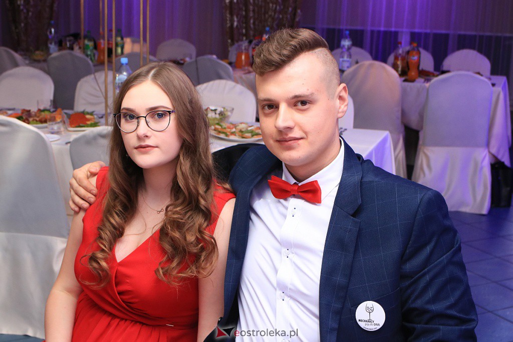 Studniówka 2020 w ZSZ nr 2 [25.01.2020] - zdjęcie #156 - eOstroleka.pl