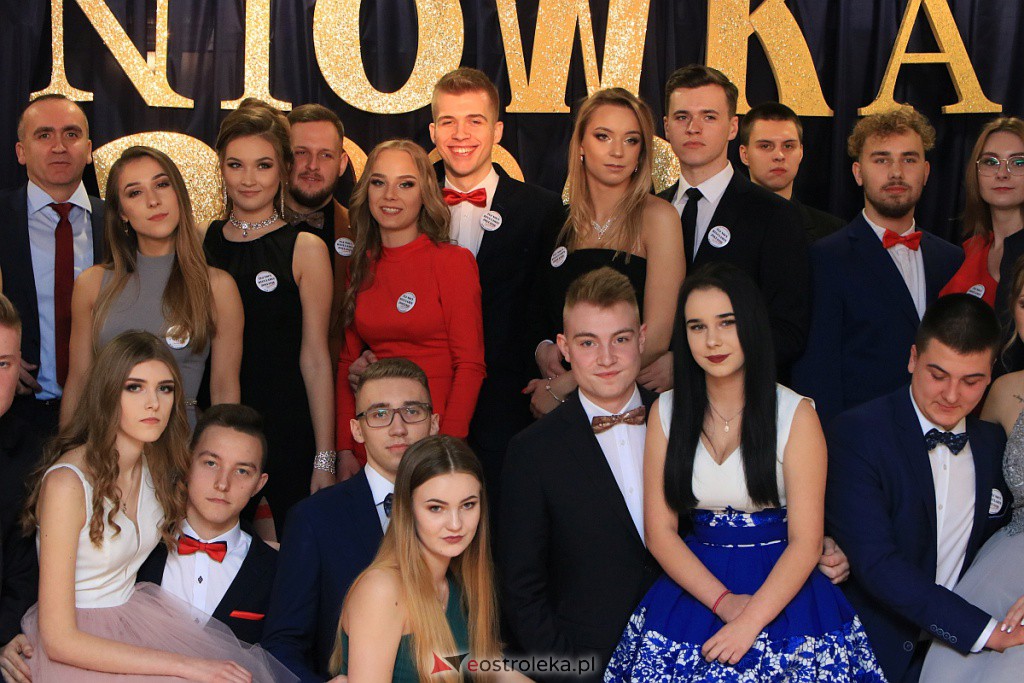 Studniówka 2020 w ZSZ nr 2 [25.01.2020] - zdjęcie #107 - eOstroleka.pl