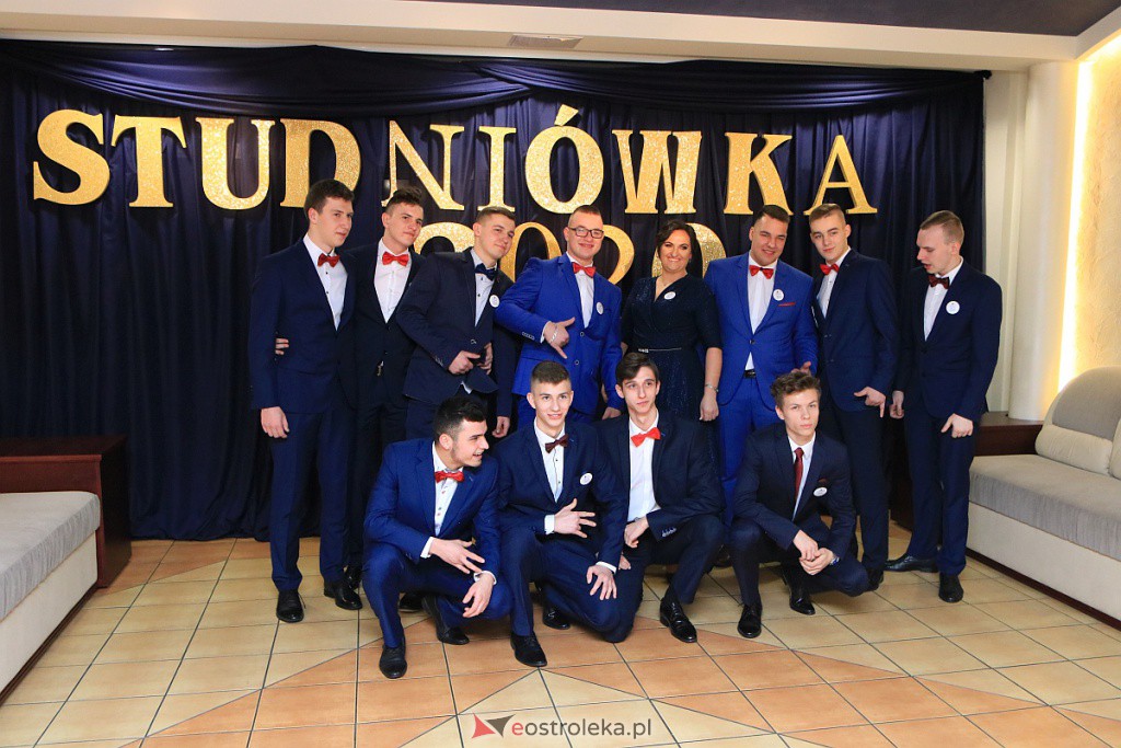 Studniówka 2020 w ZSZ nr 2 [25.01.2020] - zdjęcie #79 - eOstroleka.pl