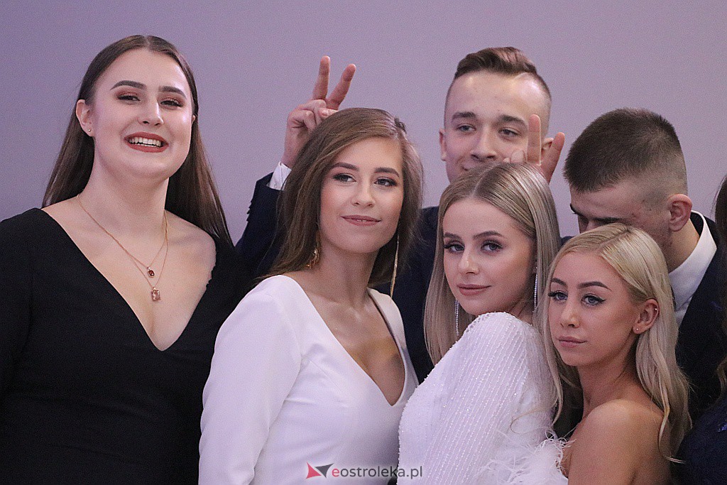 Studniówka 2020 w II LO w Ostrołęce [25.01.2020] - zdjęcie #180 - eOstroleka.pl