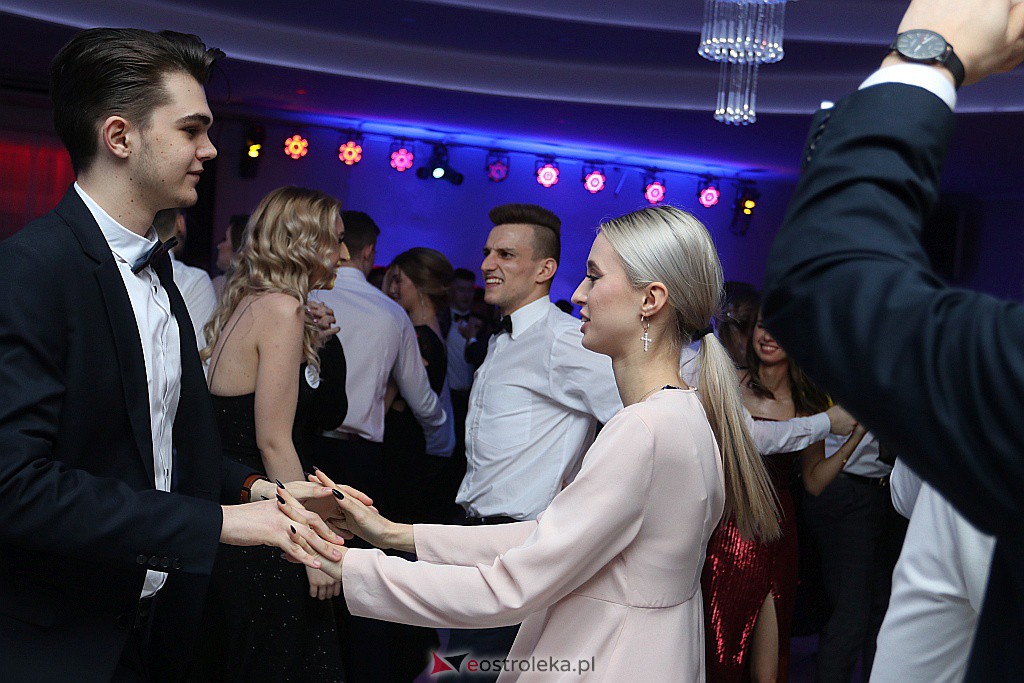 Studniówka 2020 w II LO w Ostrołęce [25.01.2020] - zdjęcie #41 - eOstroleka.pl
